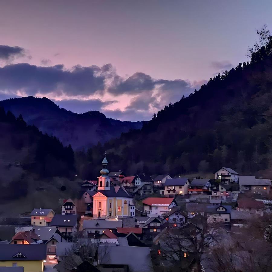 Ferienwohnung Charming Bella Hideout - Adults Only Jesenice Exterior foto